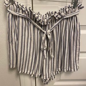 Hollister dressy high rise shorts